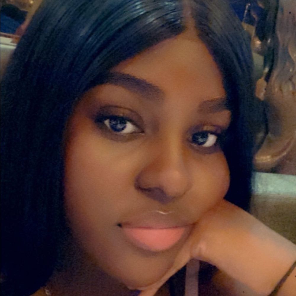 Meet your Posher, Lataysia